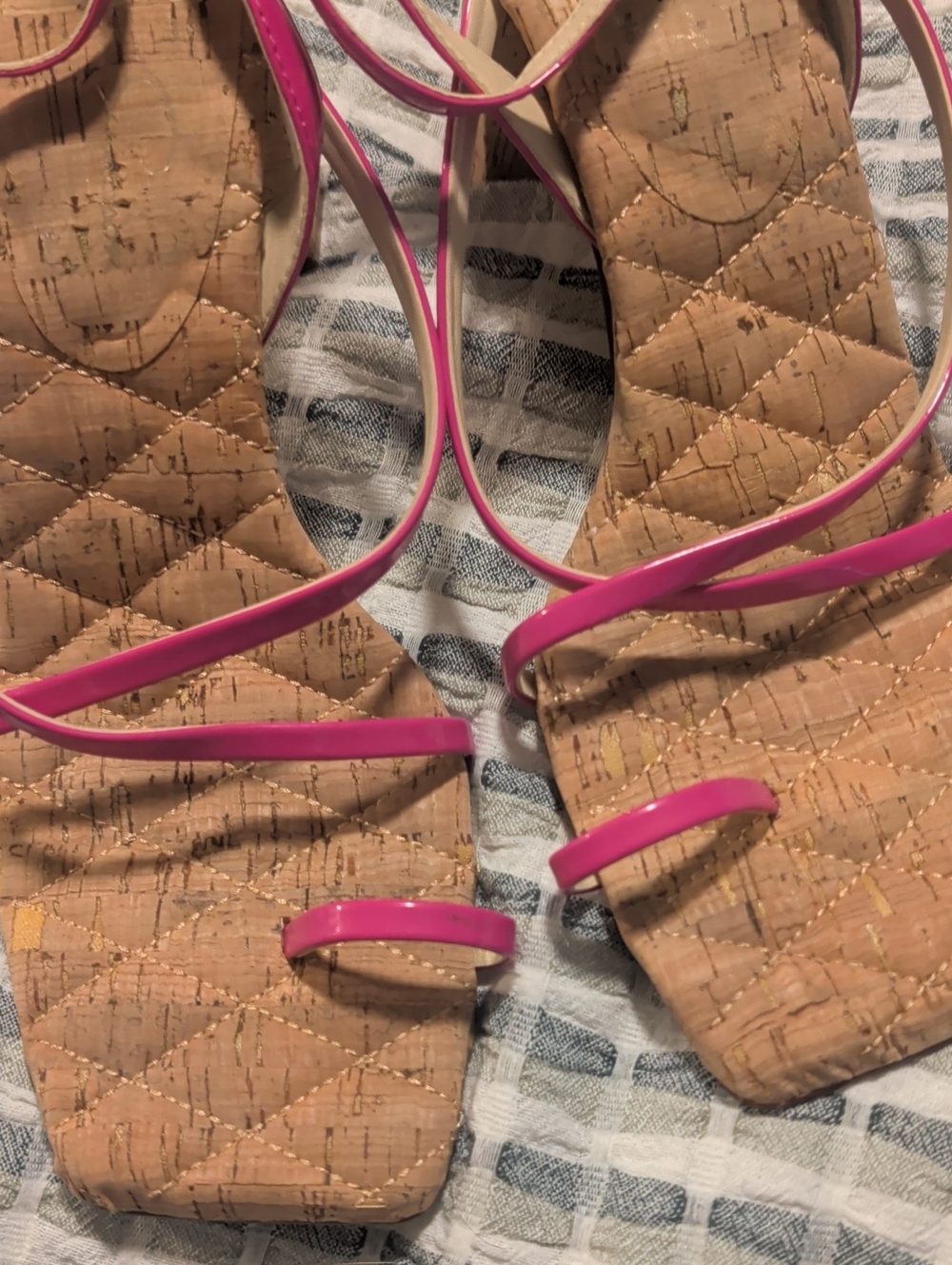Jessica Simpson Sandals - Picture 2 of 5